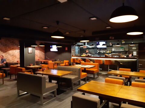 Live Pub image 1