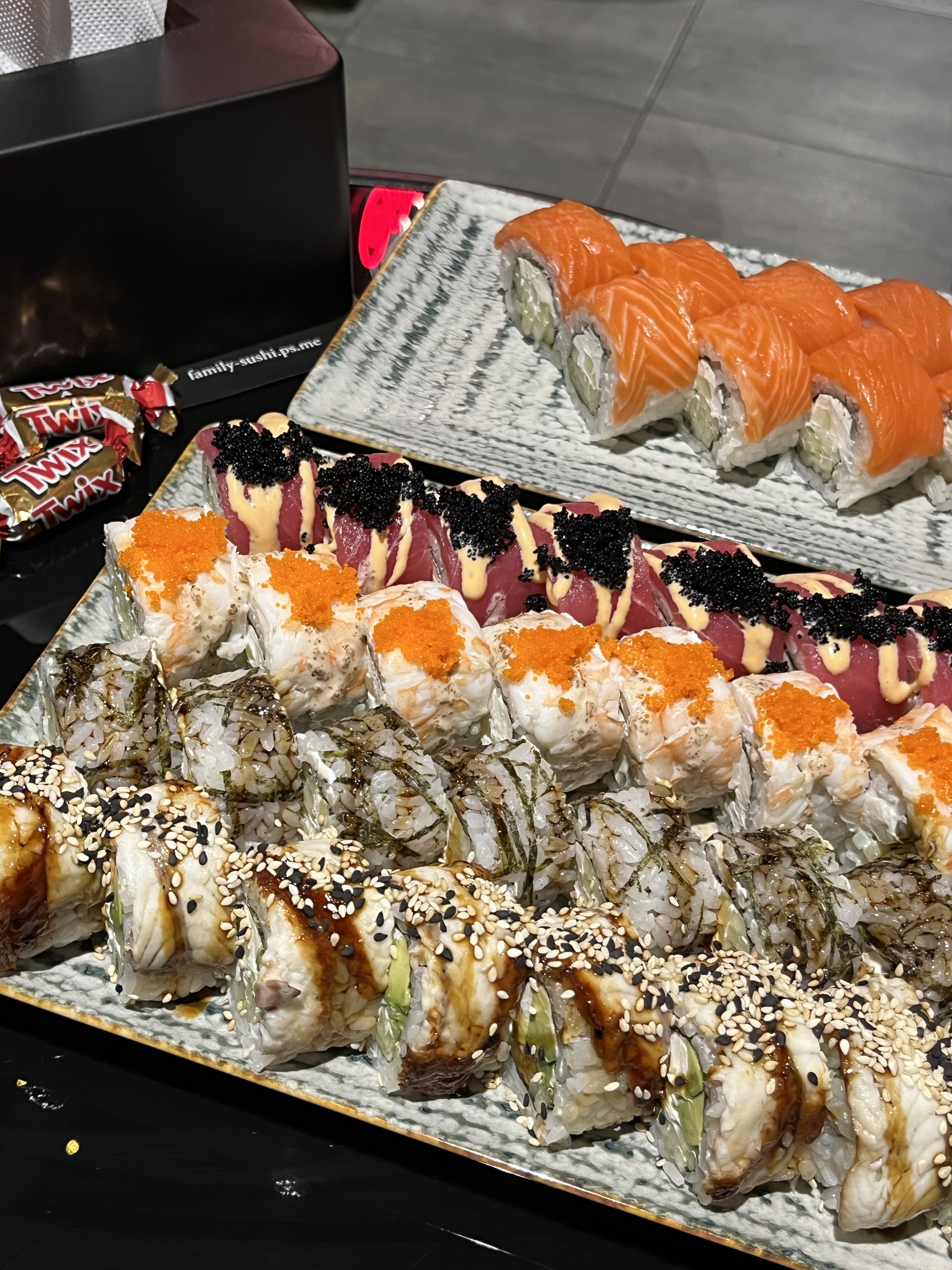 Red & White - Family Sushi image 7