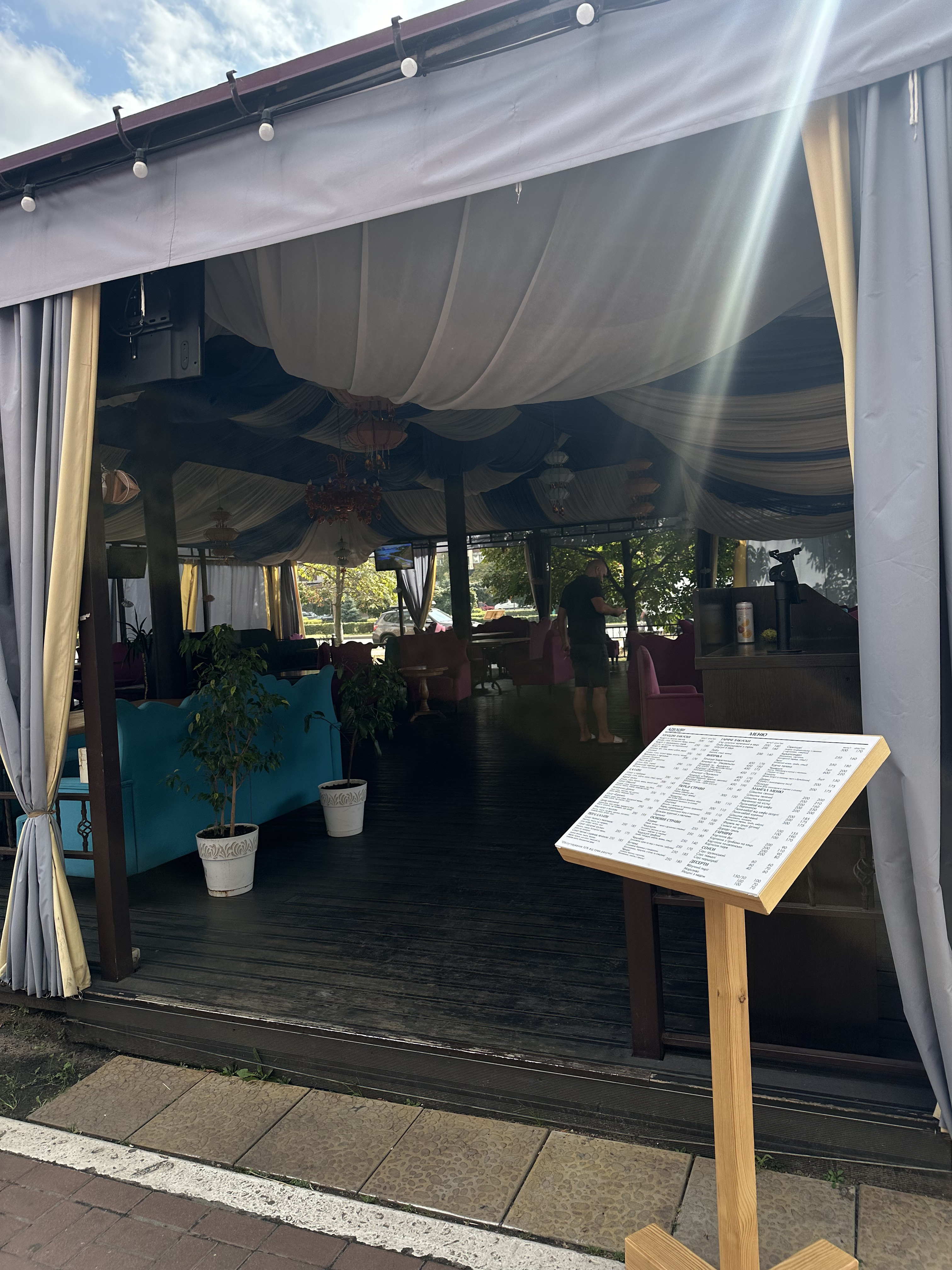 AZNAURI ресторан грузинської кухні image 10