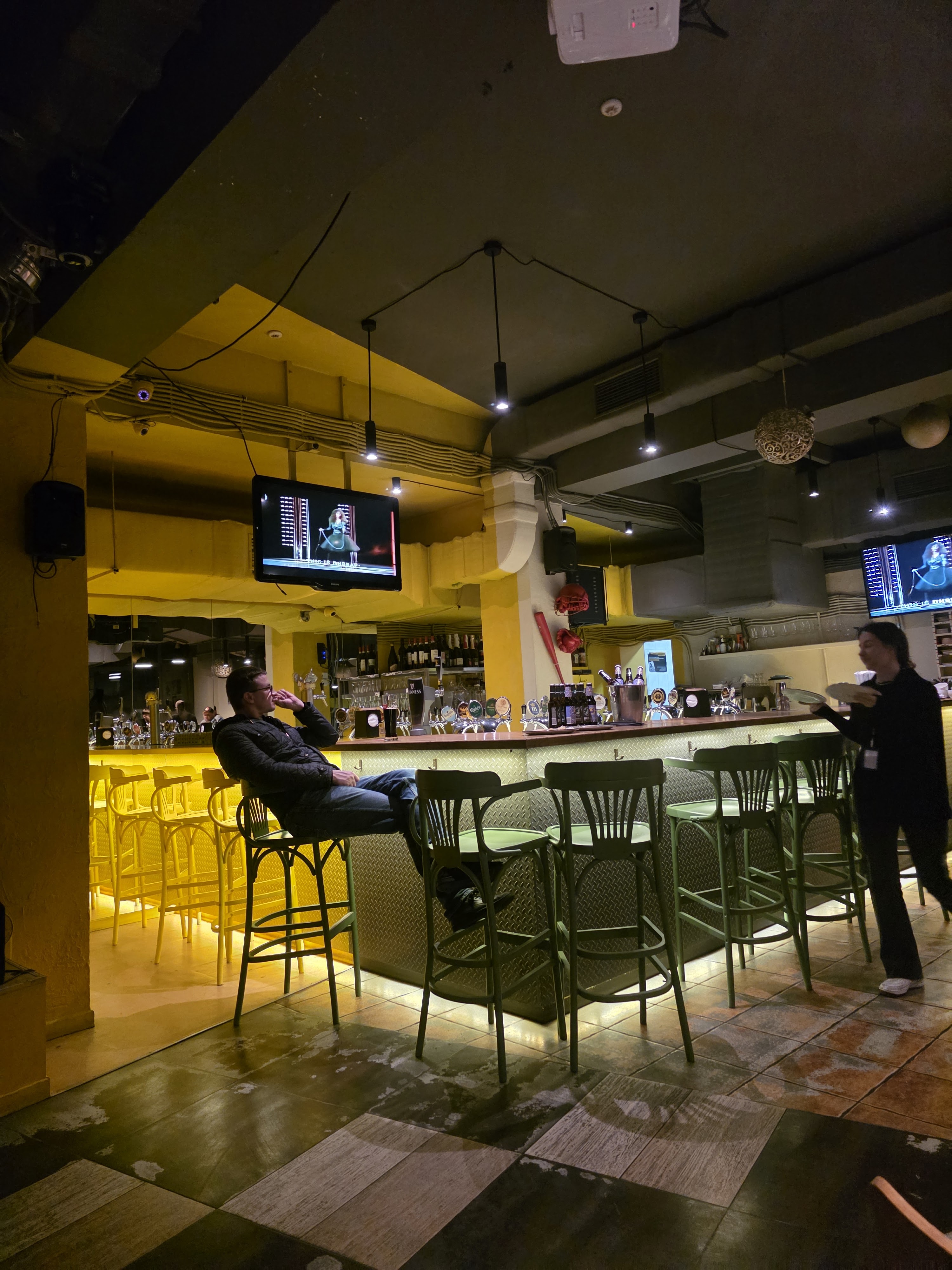 This is PivBar image 5