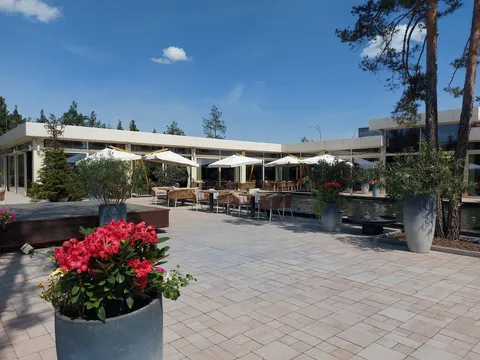 Harvest restaurant image 4