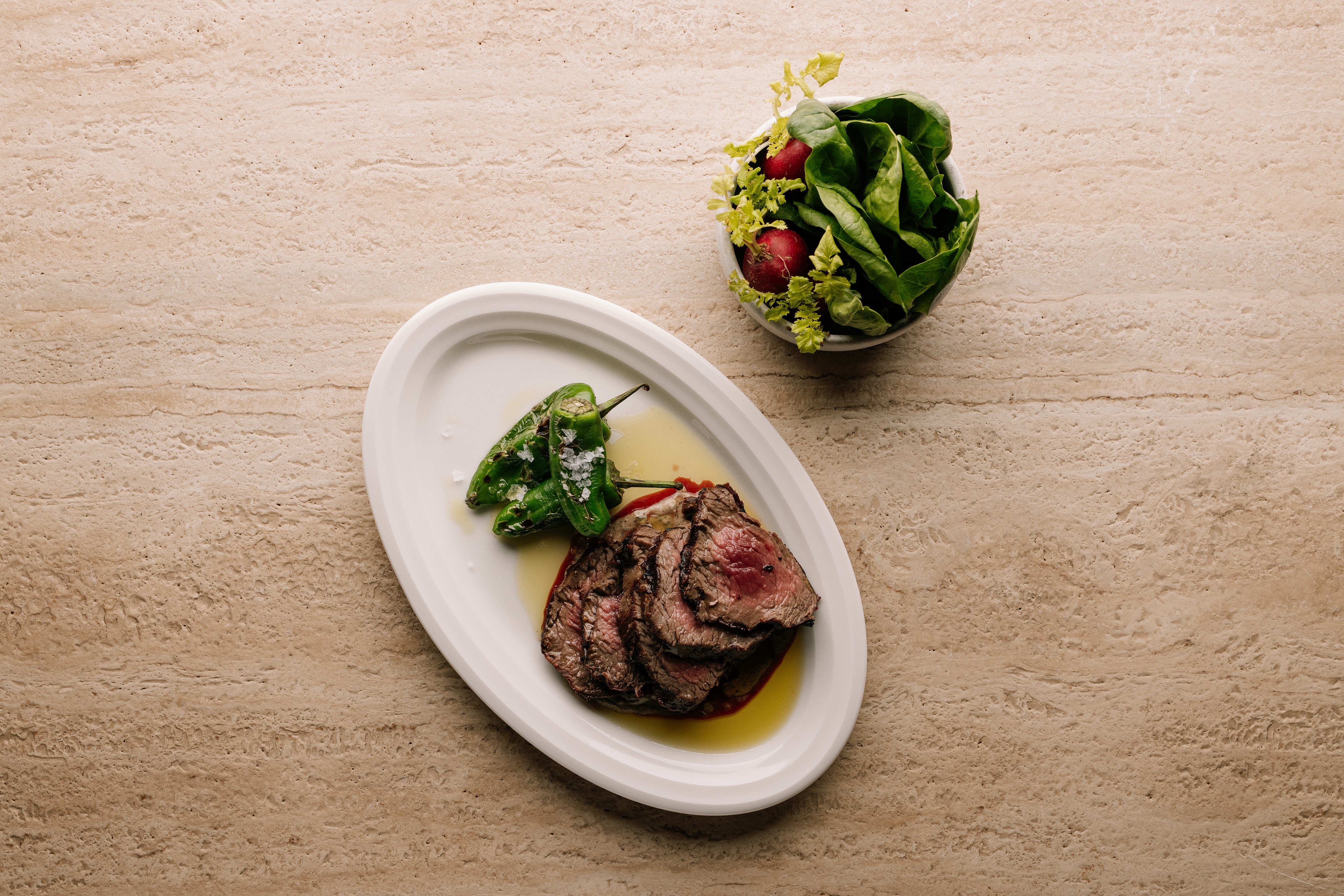 Queen Country Club - заміський комплекс. image 2