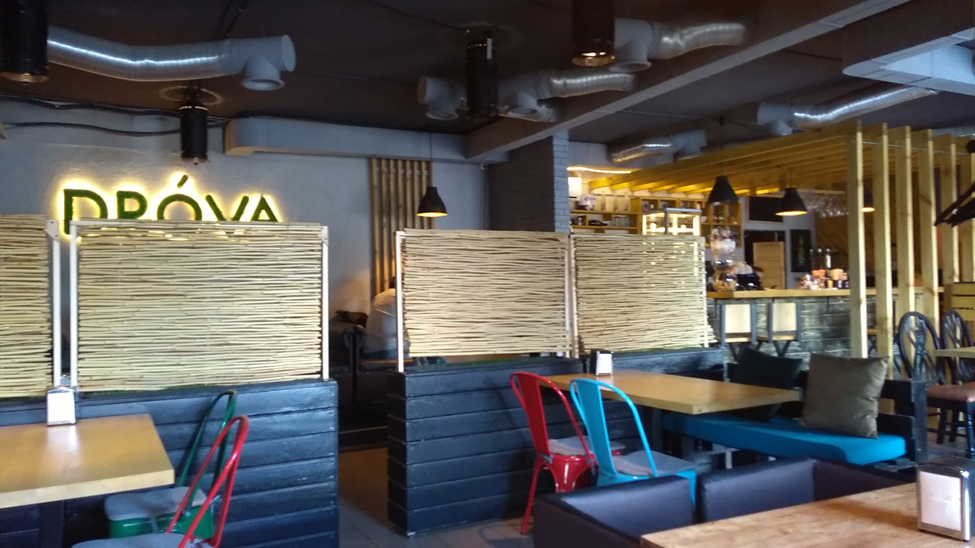 Drova pizzeria image 7