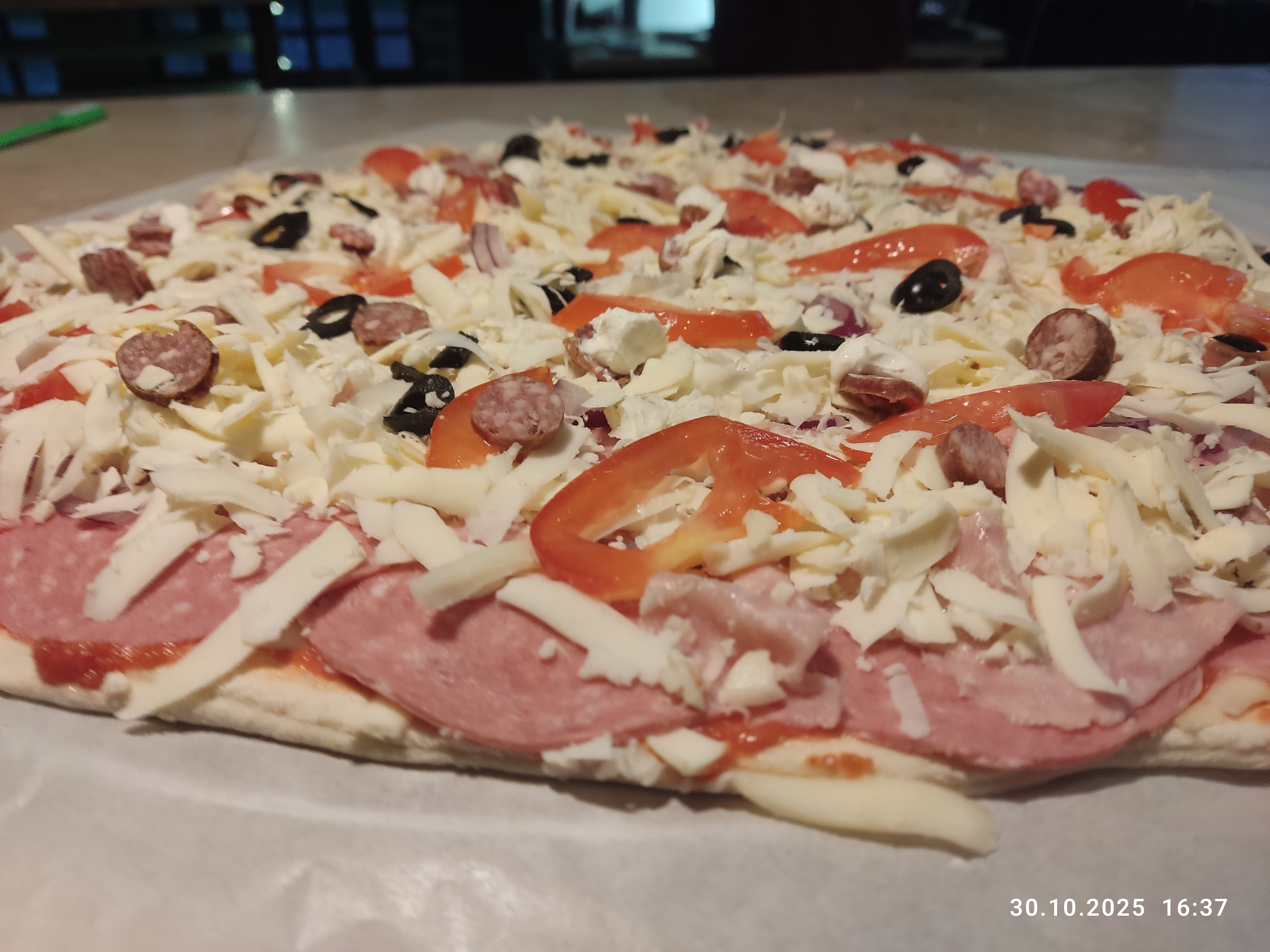 Піцерія Квантро Піца Бориспіль Kvantro Pizza delivery Borispil image 6