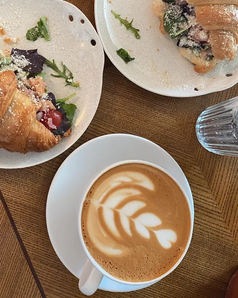 feeltr image 4