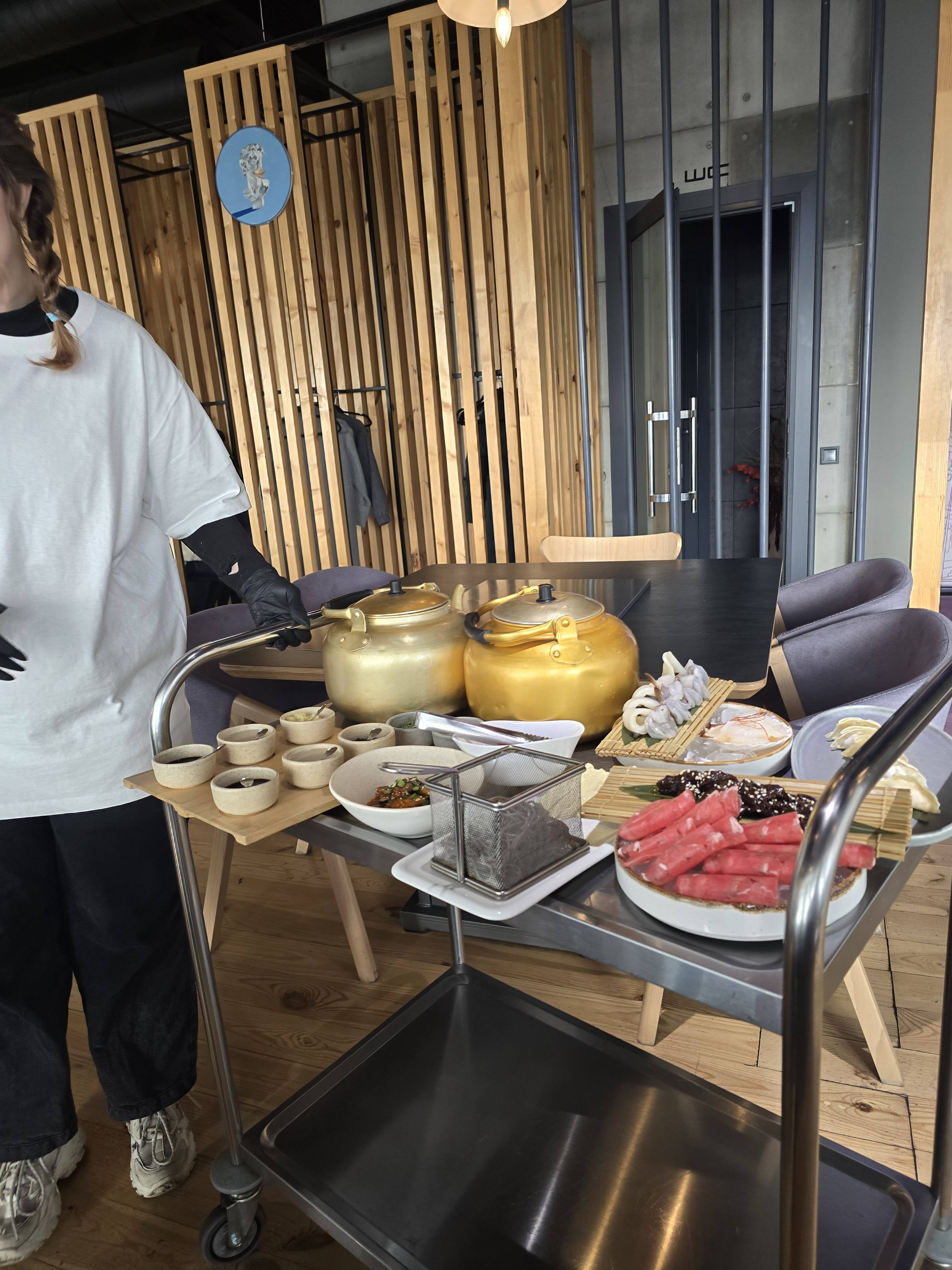 Hot Pot. Plz image 9