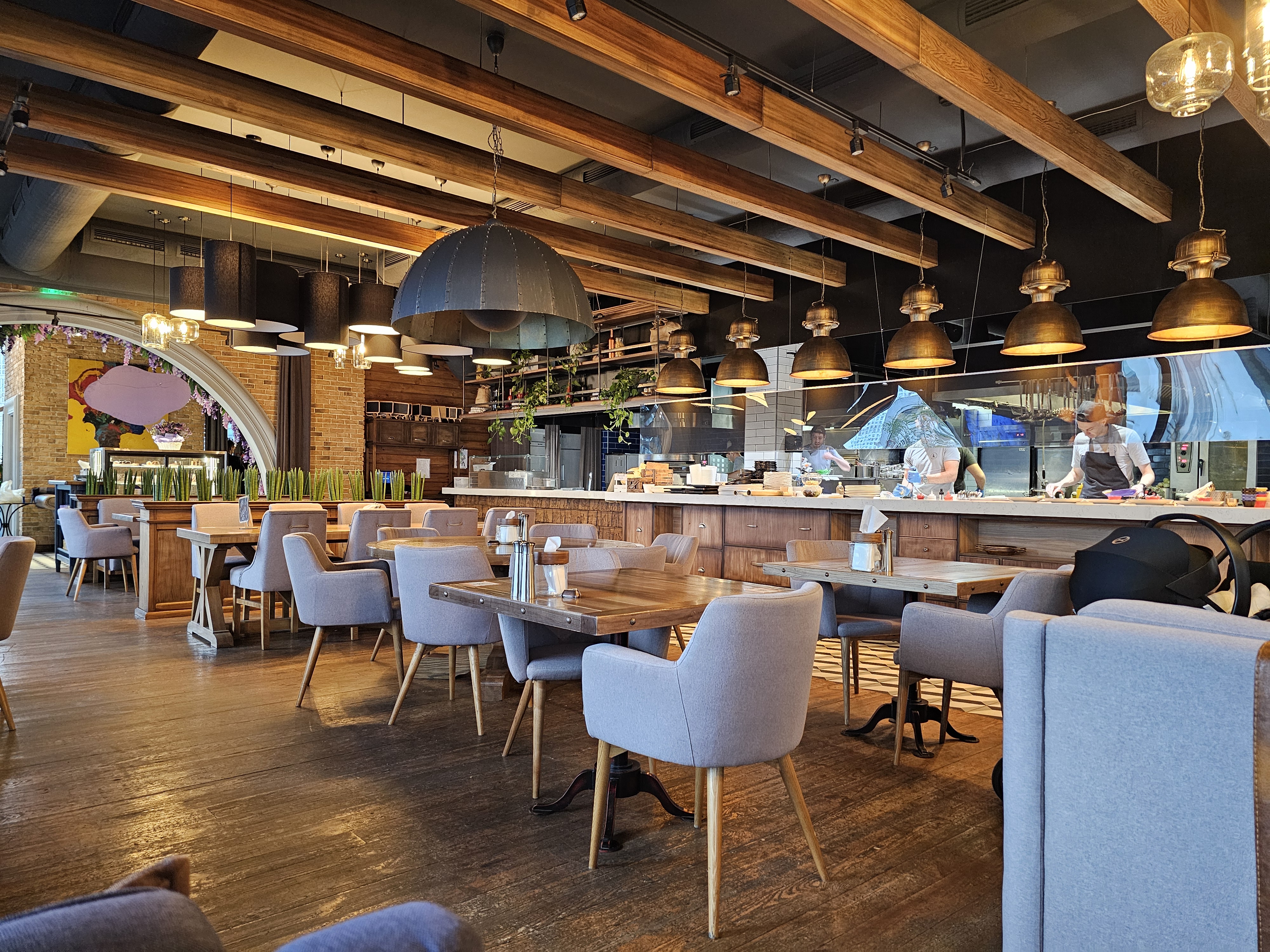 Kukhmeyster. Dim-Restoran image 4