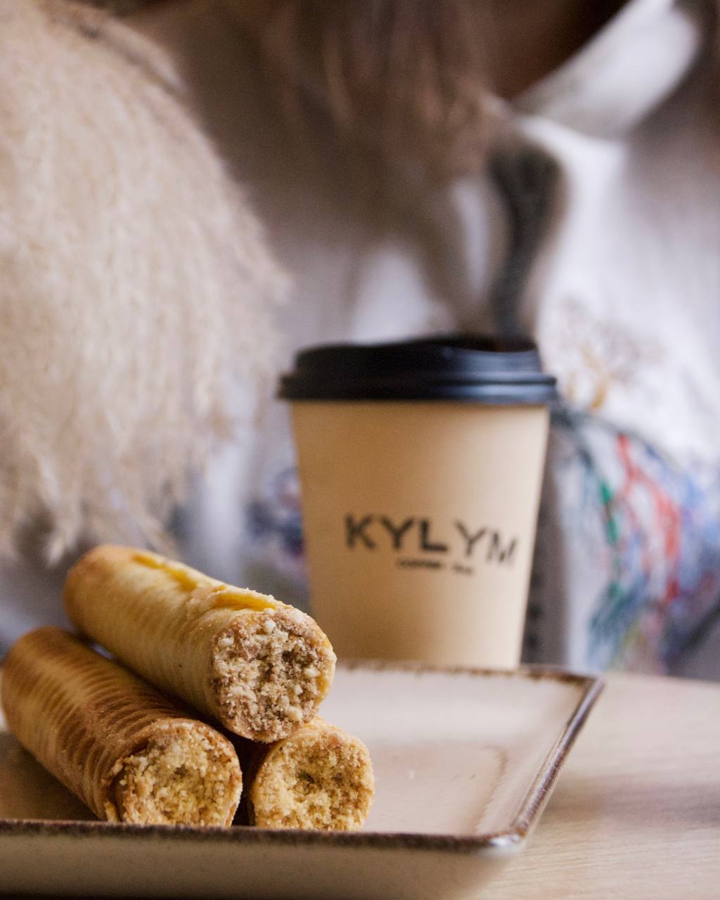 KYLYM Coffee-Bar image 3