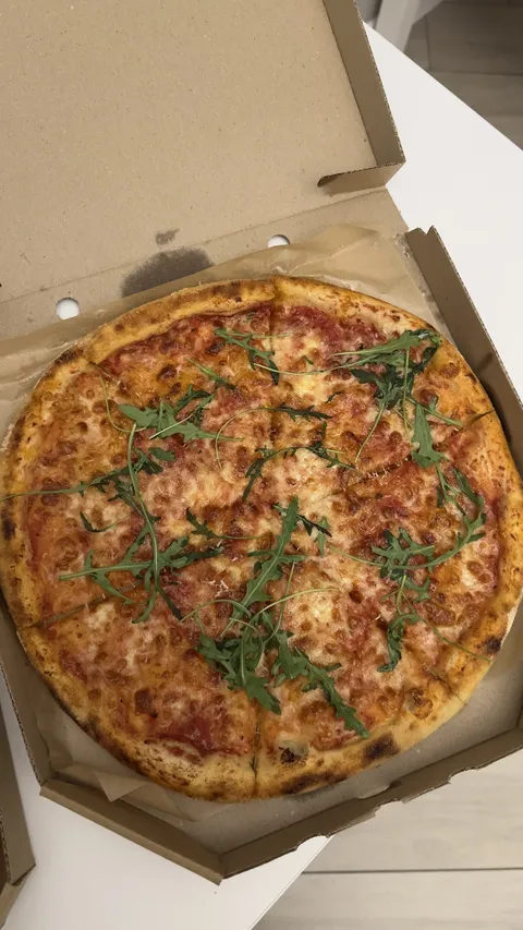 Punto Pizza image 6
