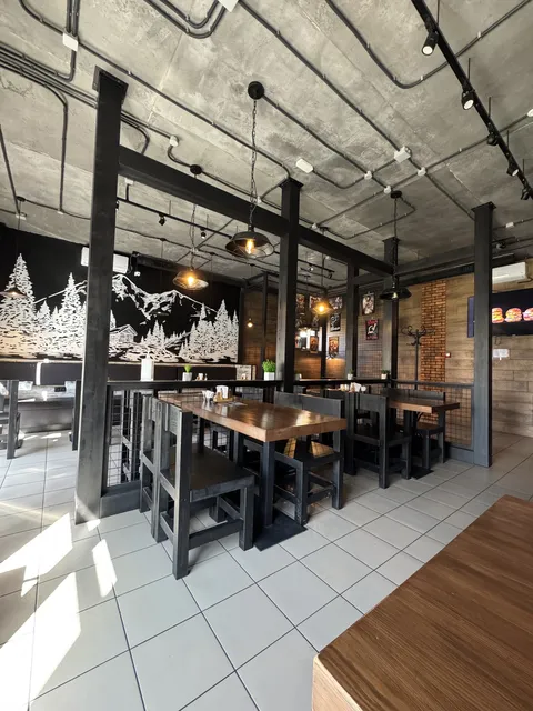 Fat Daddy Burgers image 6
