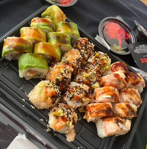 Osama Sushi image 2