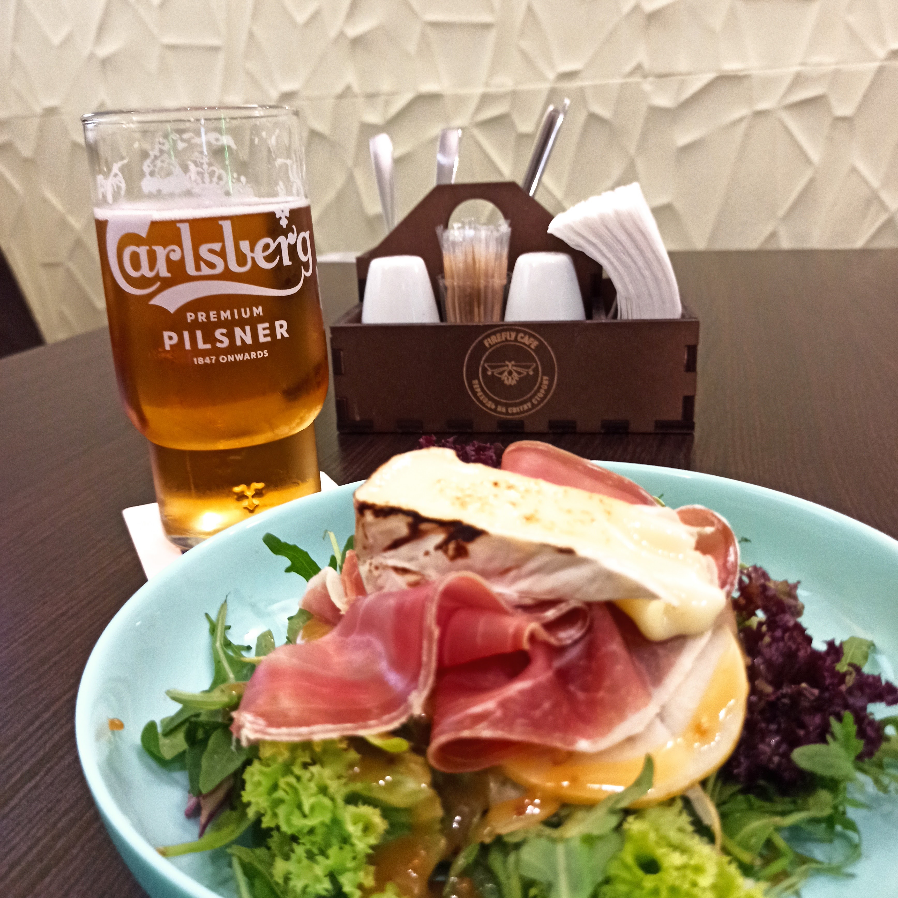 FireFly Cafe image 2