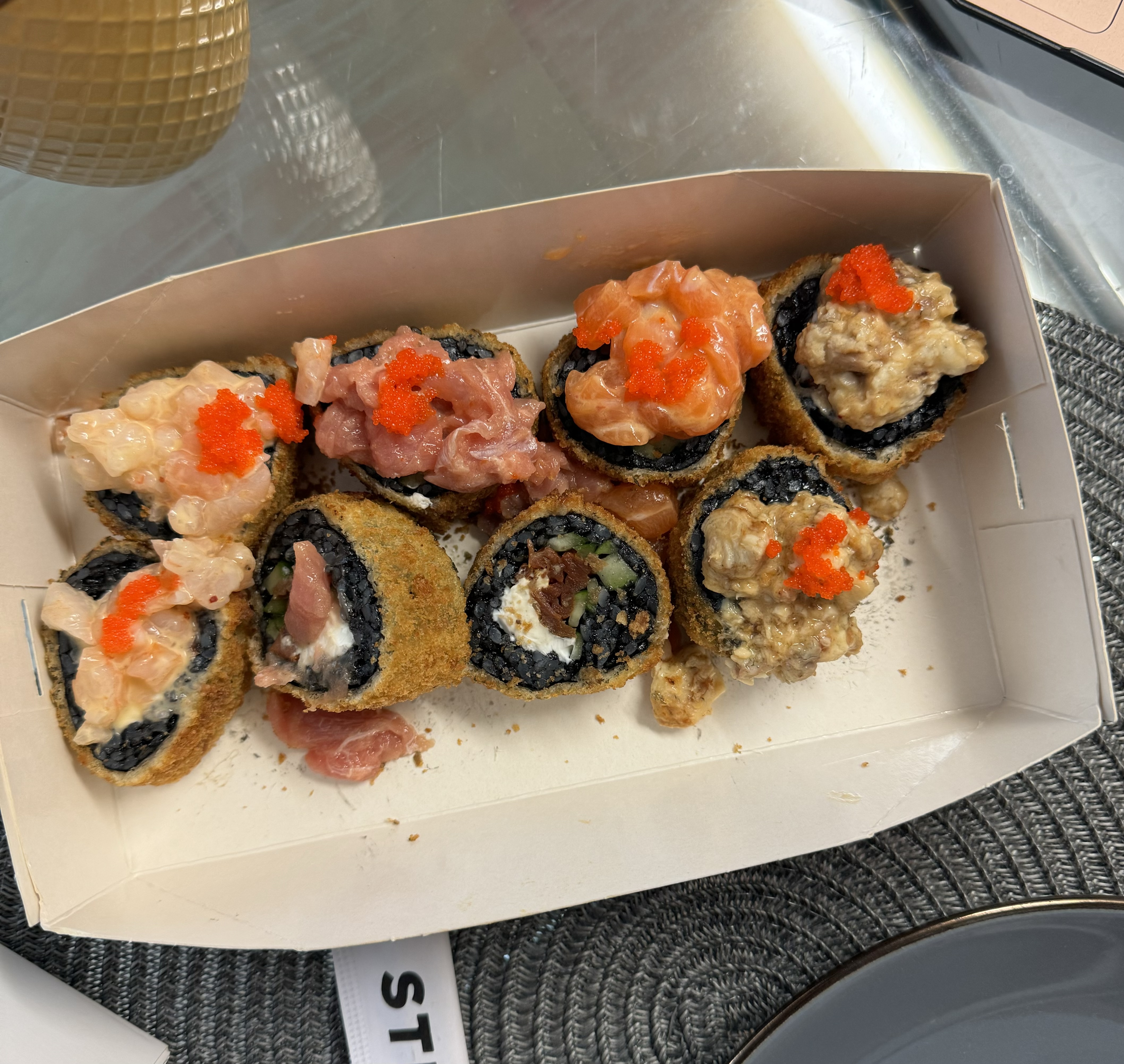 Доставка суші Roll Club у Києві на Позняках image 7