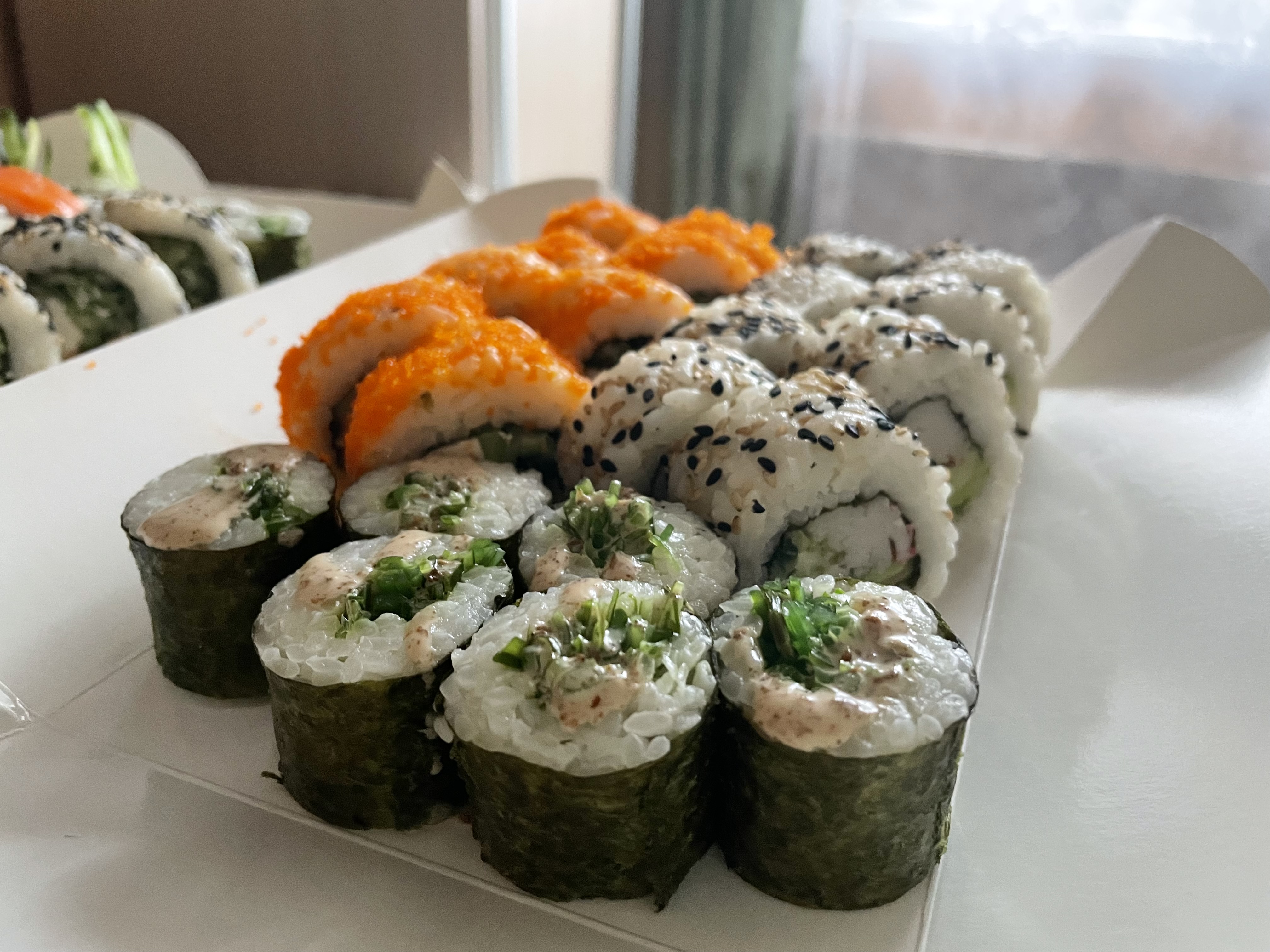 Sushi Kushi суші бар & доставка image 3