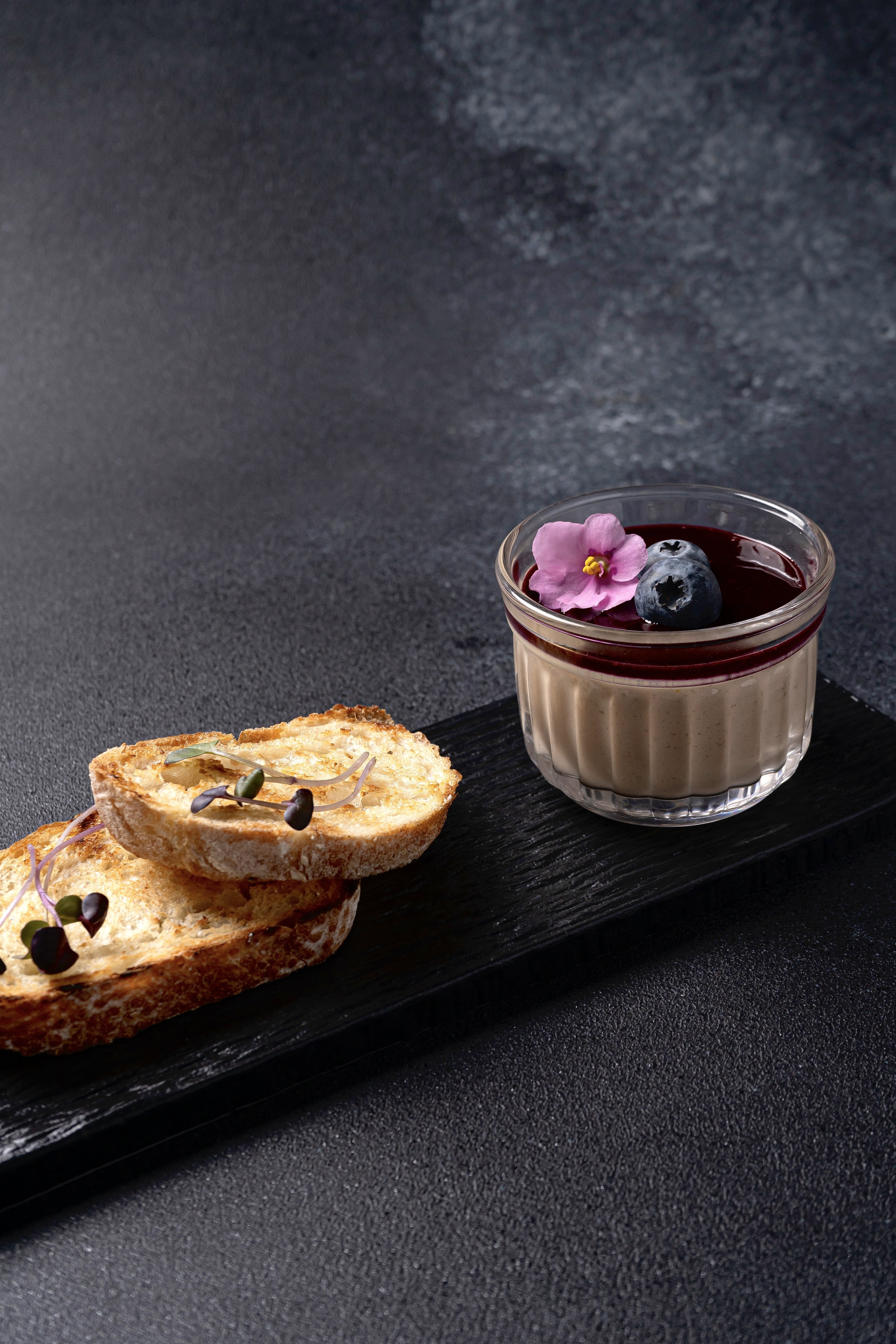 BILLION restaurant image 9