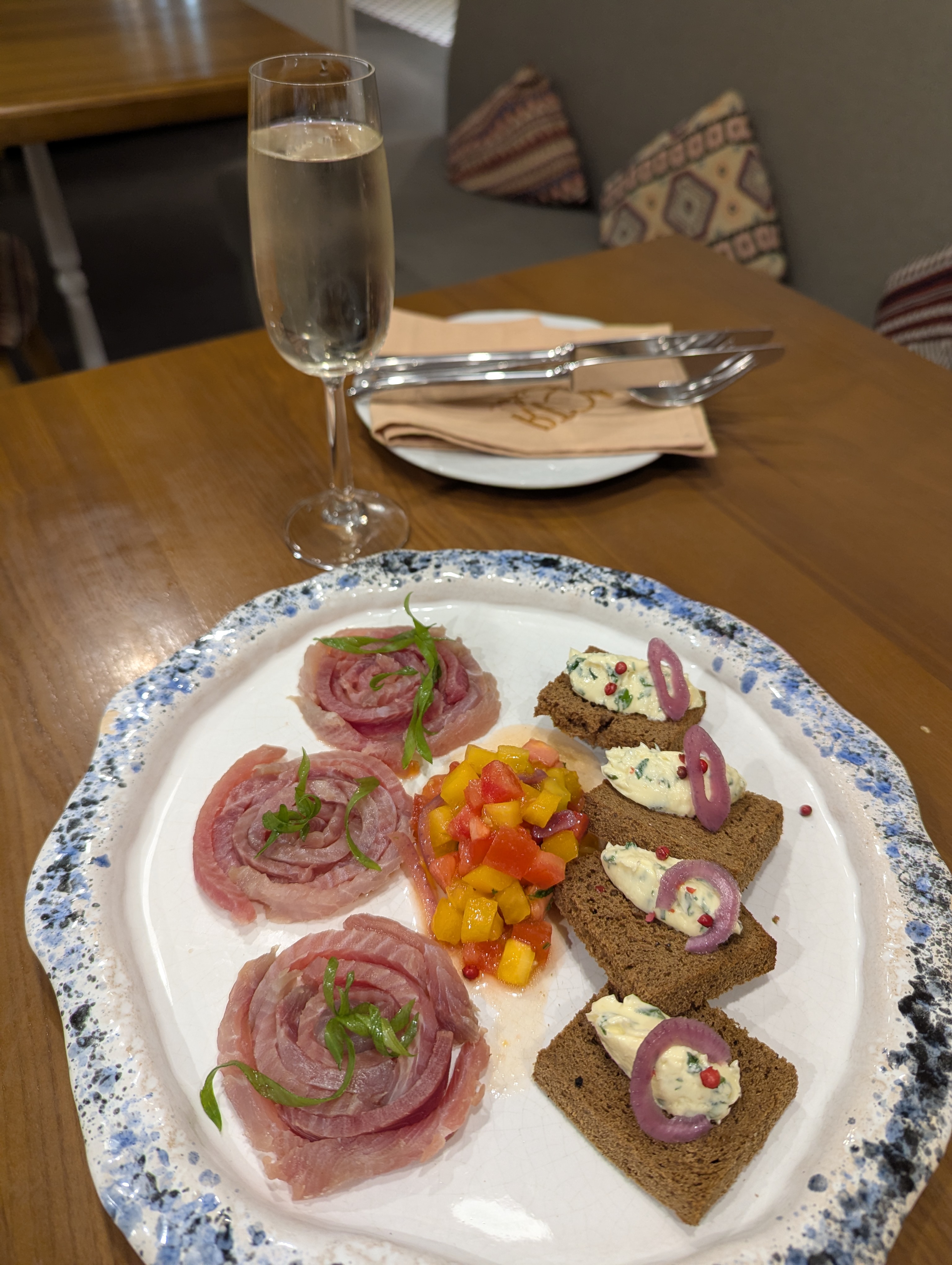 Щастя на Русанівці image 3