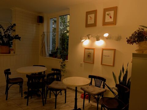 Holy Avocado Cafe image 6