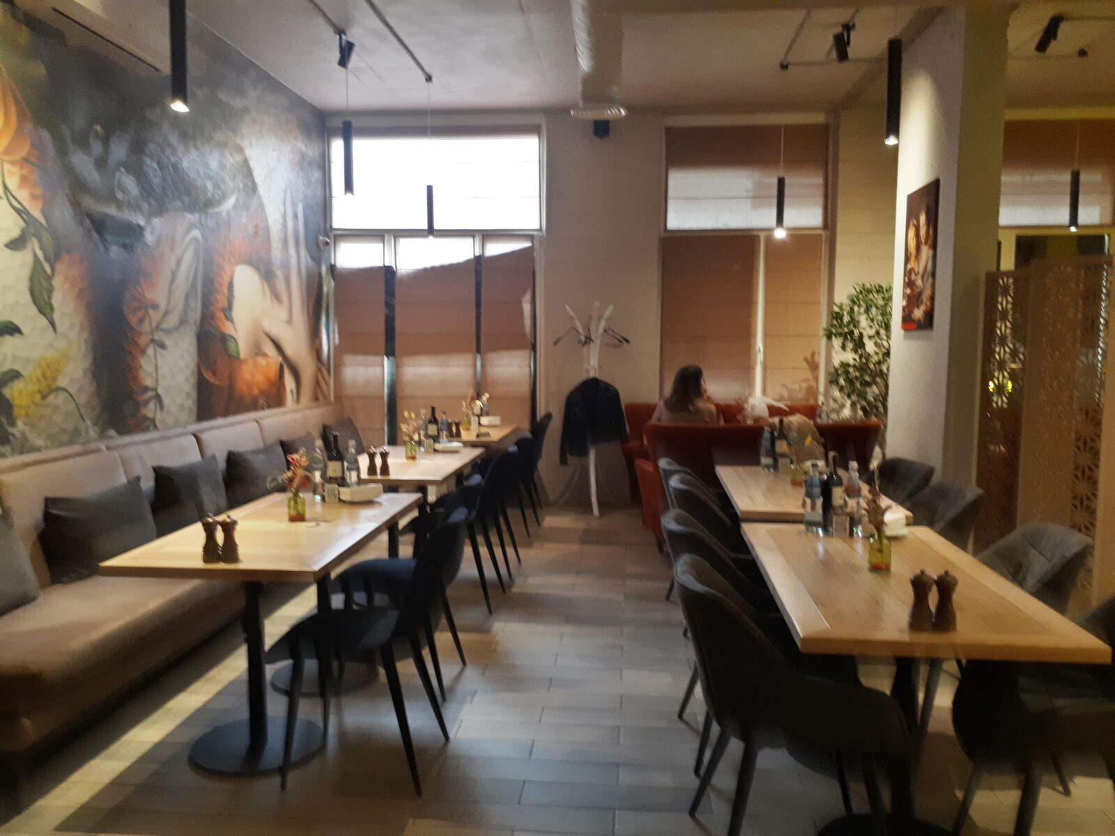 TownCafe image 9