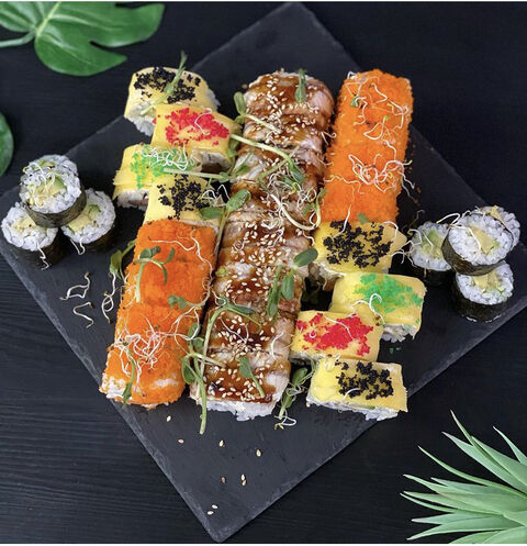 Goodee Sushi & Bar image 5