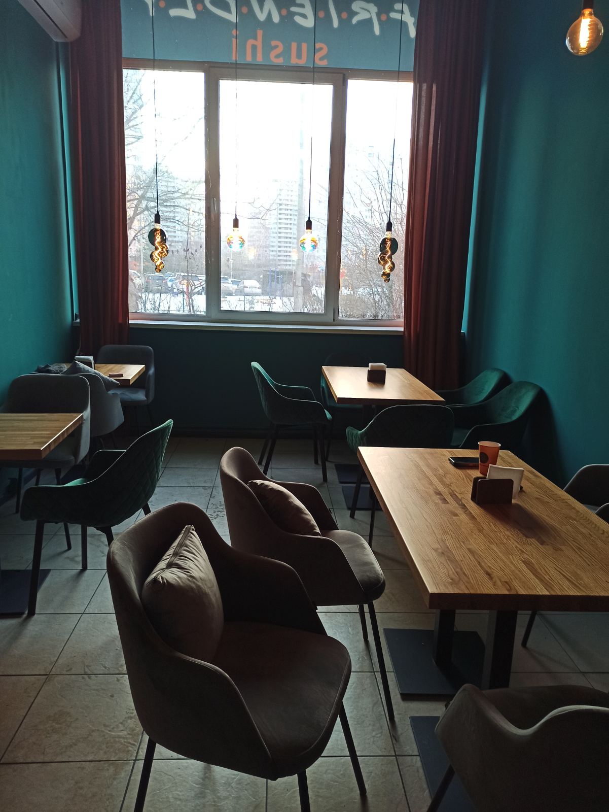 Bufallo Pizza & Sushi піцерія суші Буфало image 1