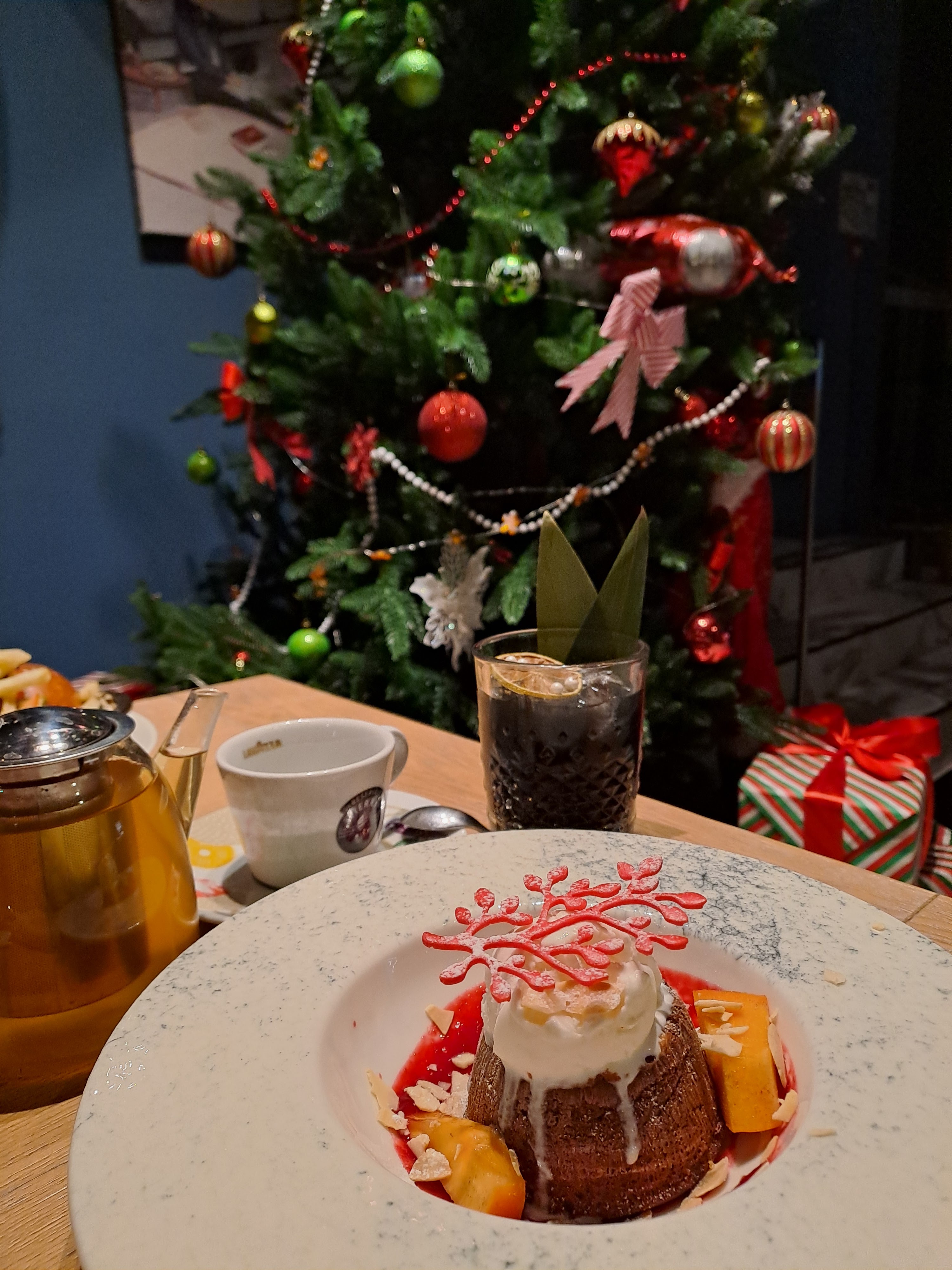 Estetychnyy Halamyder image 10