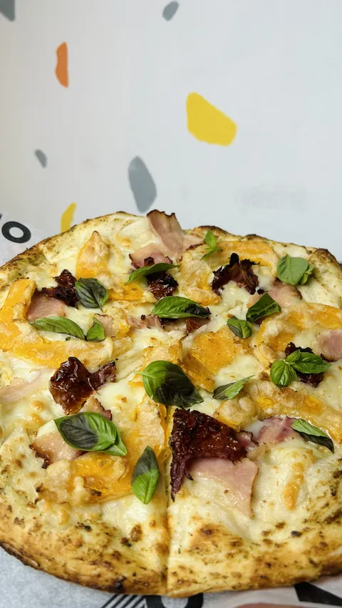 Story Pizza image 2