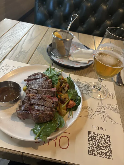 FAINE BISTRO image 6