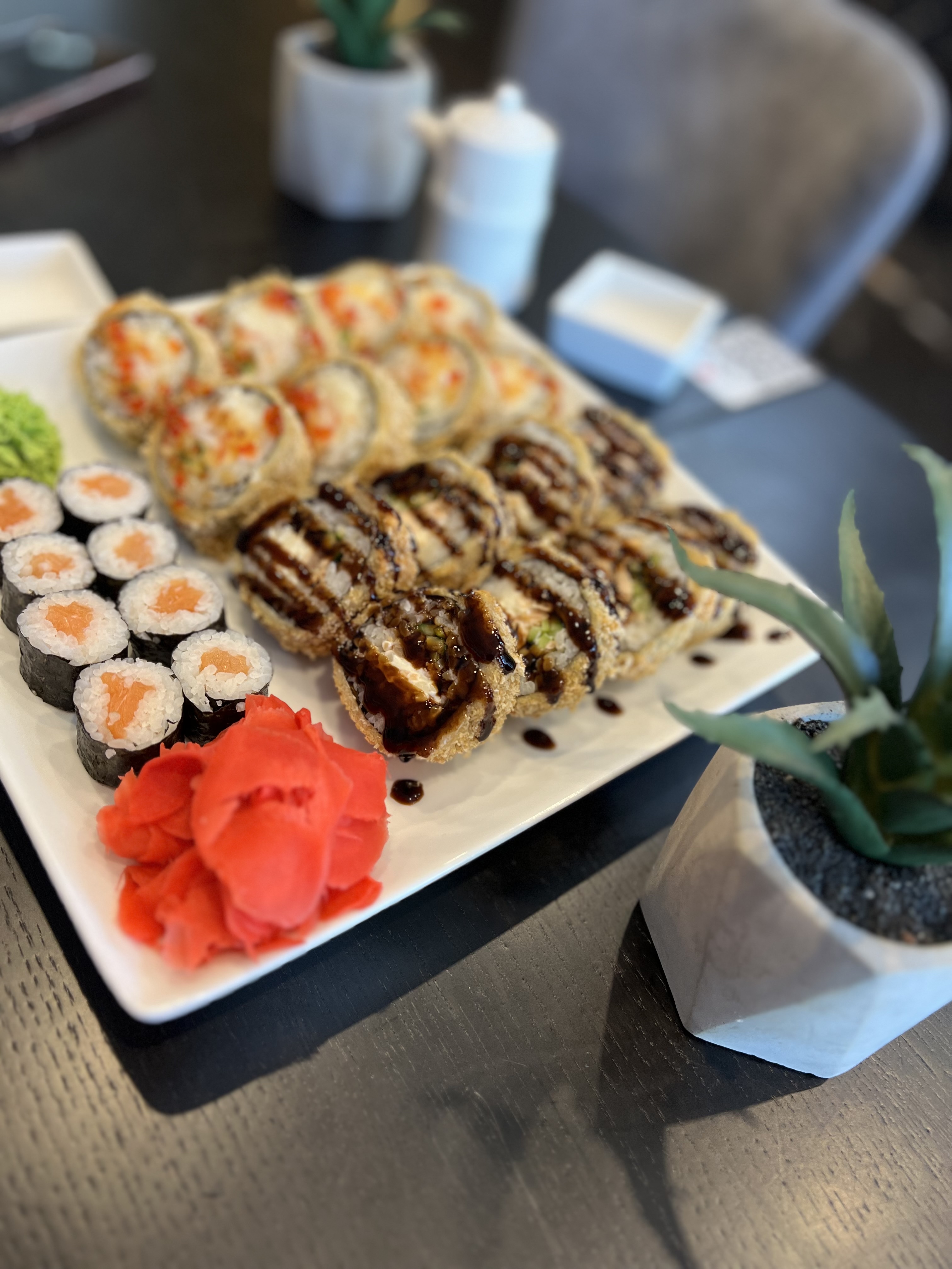 SushiLux доставка суші image 5