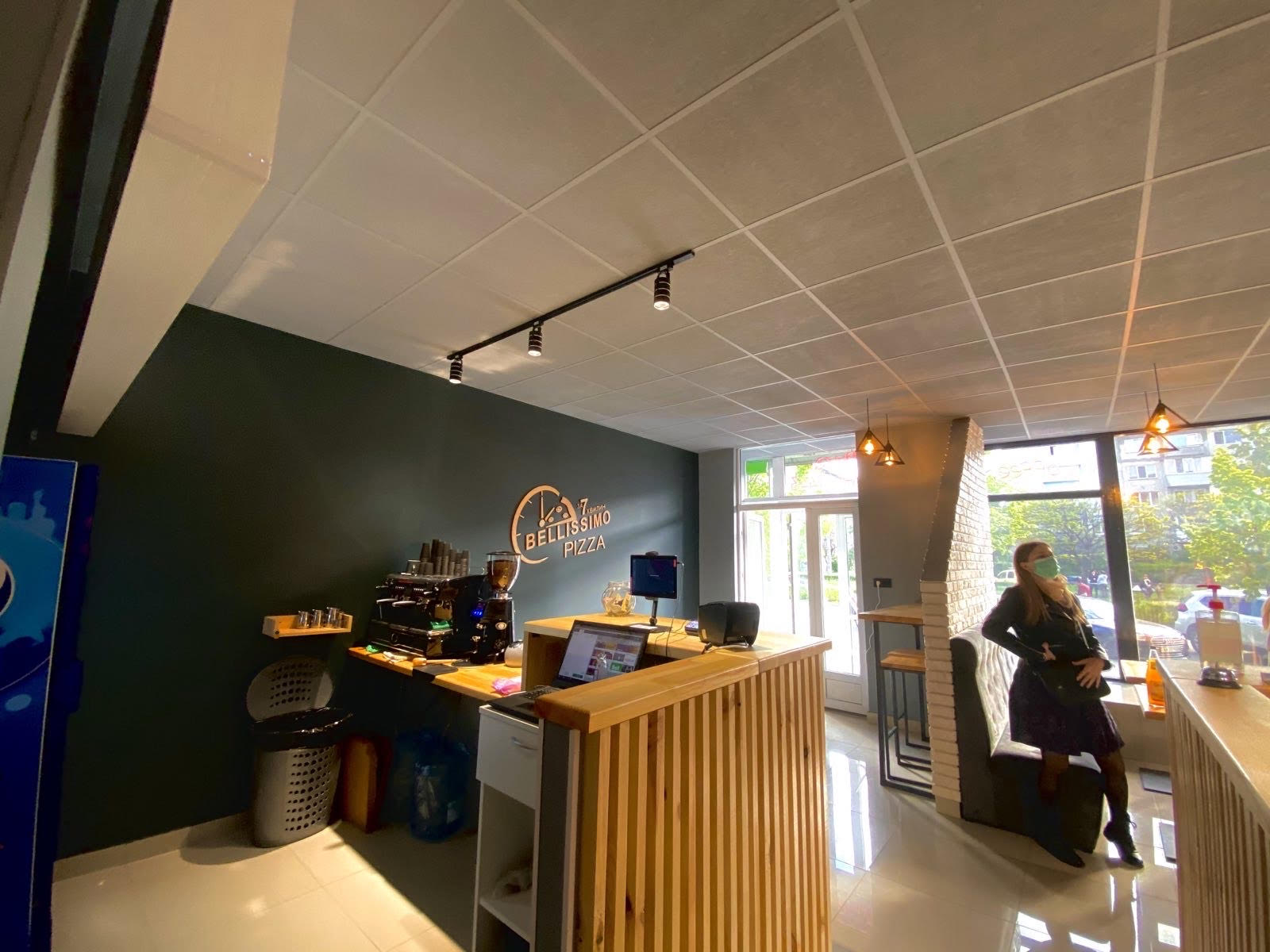 Bellissimo Pizza image 9