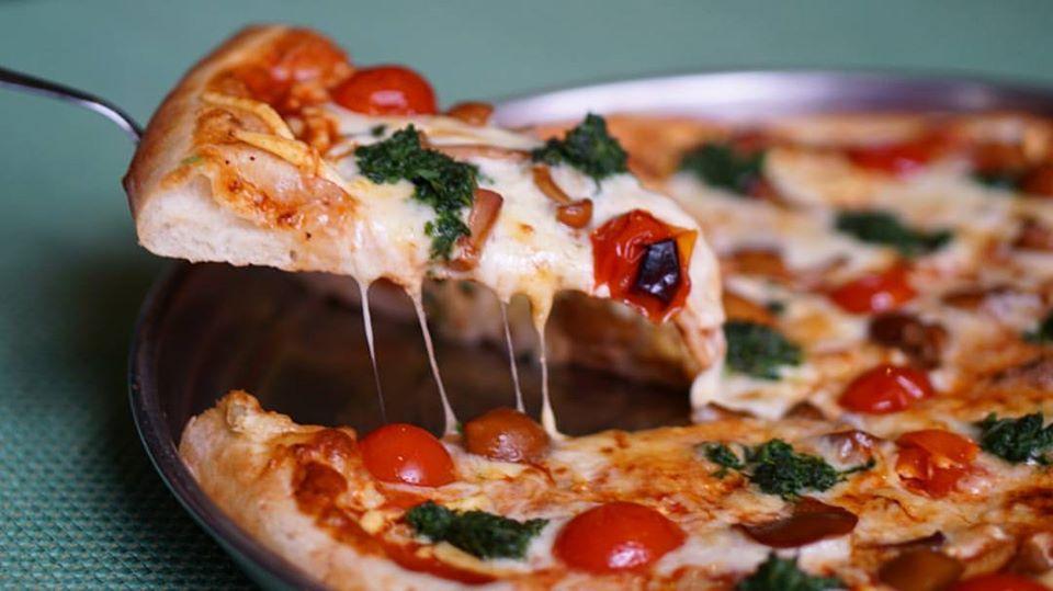 Dzhaha Dzhaha pizzeria image 1