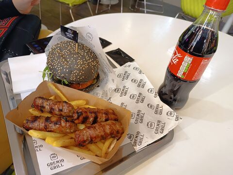Gremio Grill image 2