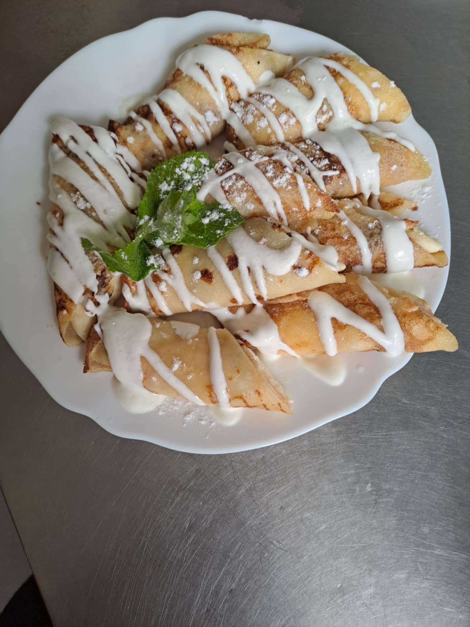 Pizzeria image 10