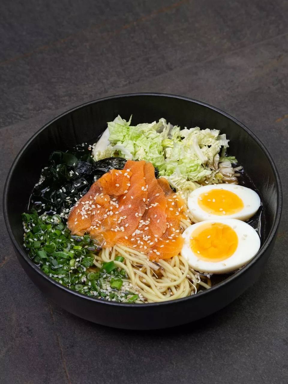 Avilov Food House image 6