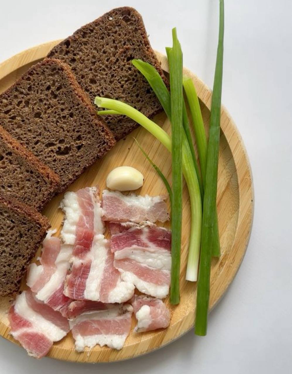 Avilov Food House image 9