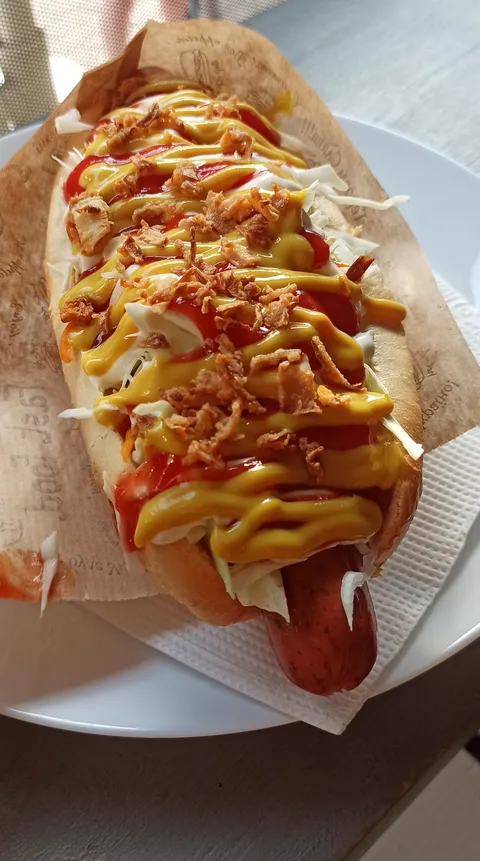 Tasty Burger image 2