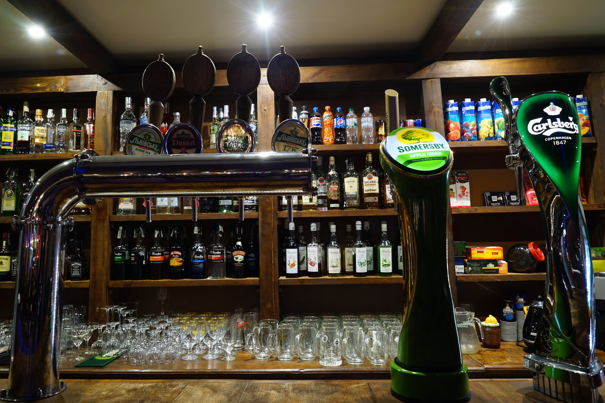 Capri Night Club & Restaurant image 7