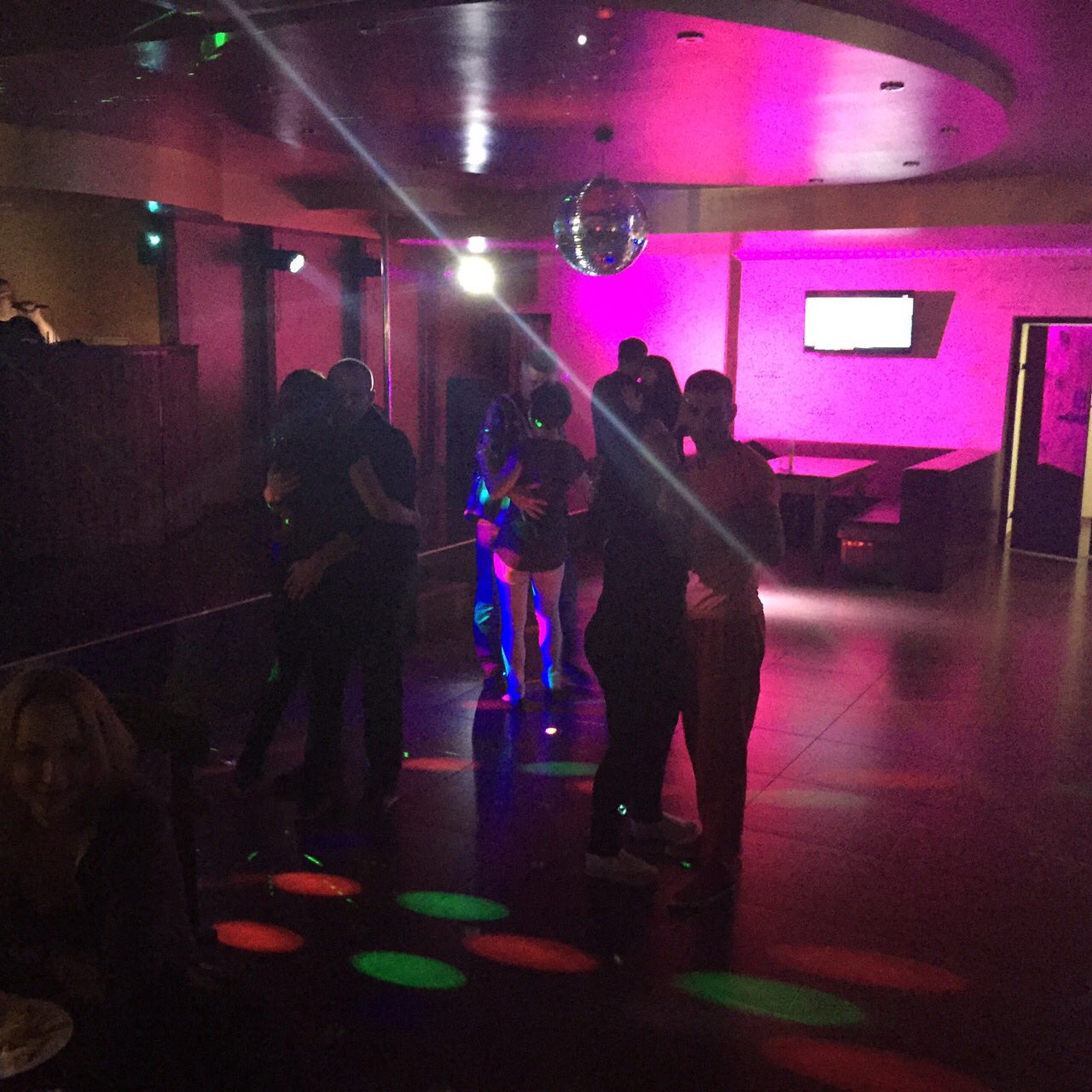 Capri Night Club & Restaurant image 10