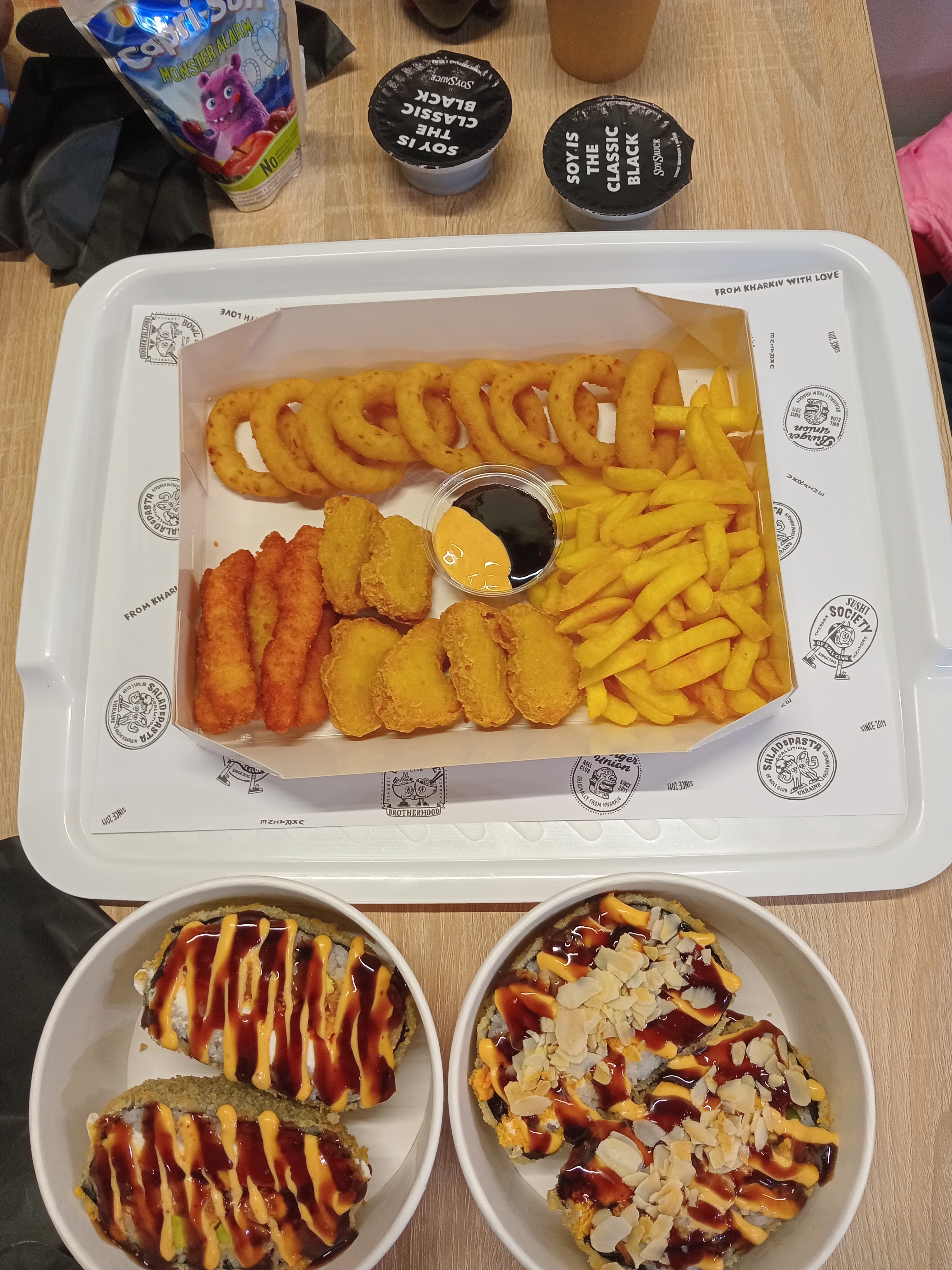 Roll Club Троєщина image 10