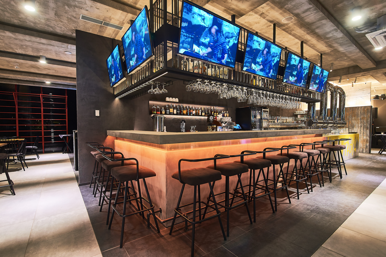 This is Пивбар на Троєщині image 1