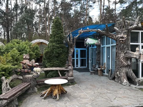 Forest tale image 4