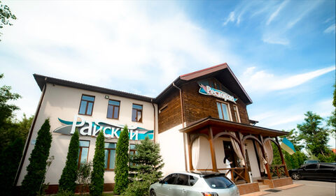 Hotelʹno-Restorannyy Kompleks Raysʹkyy Dvoryk image 3