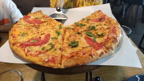 Pizzburg image 5