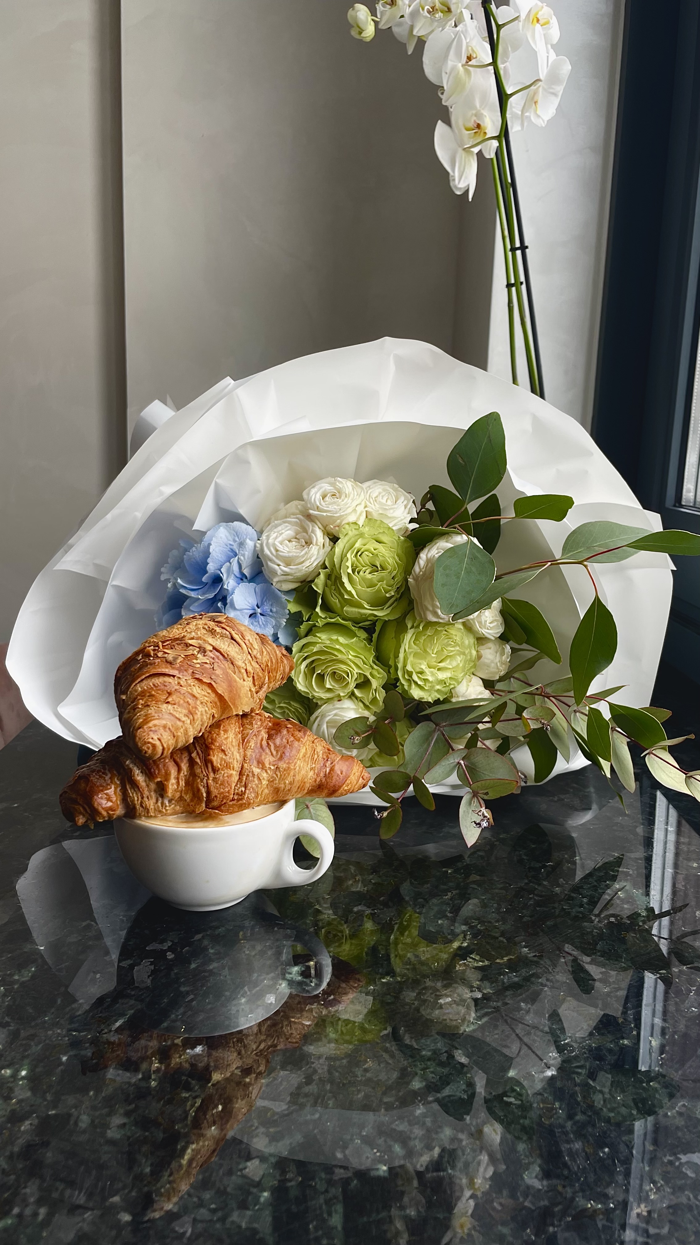 Cloud Brovary image 6