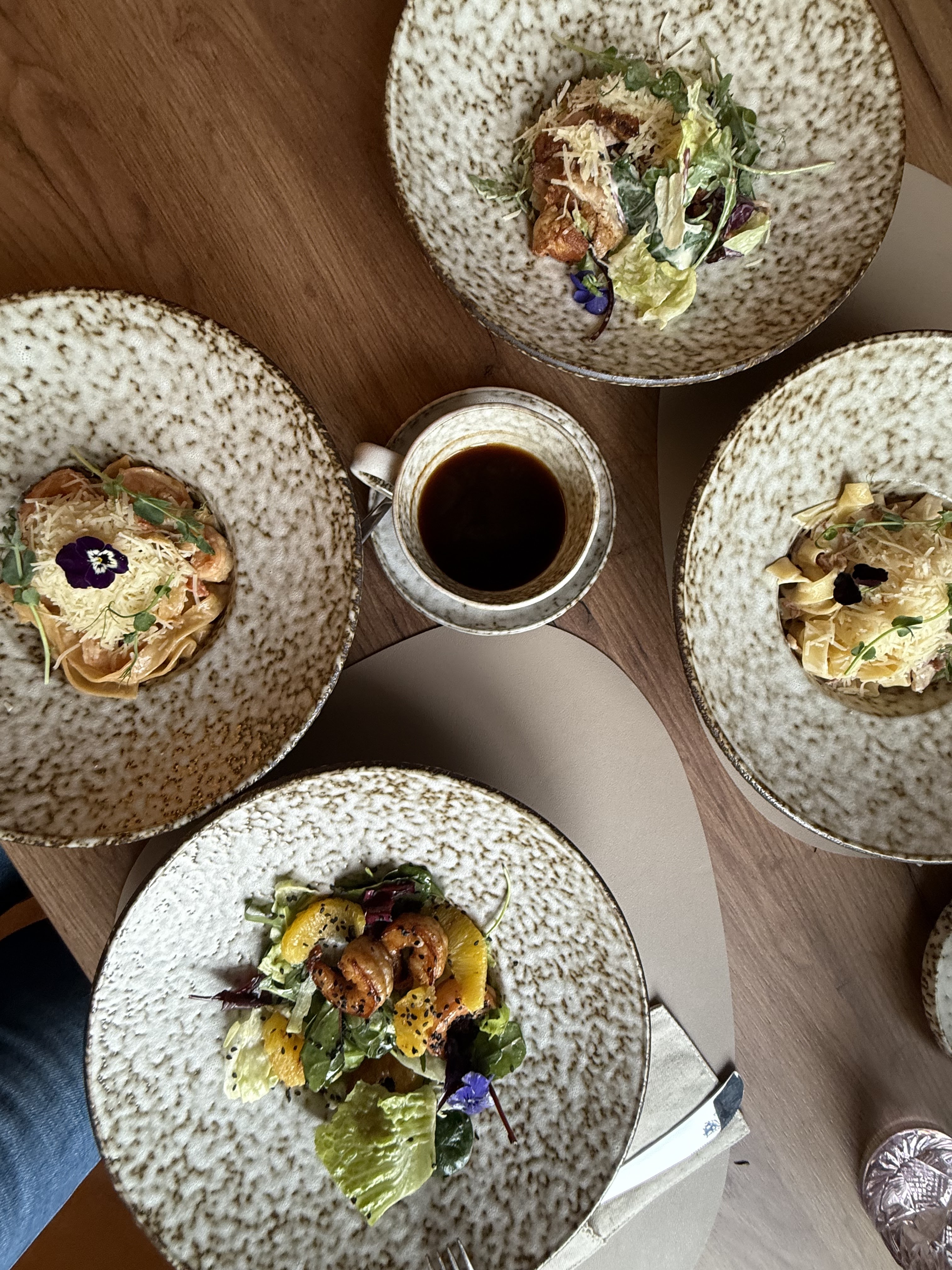 Cloud Brovary image 7