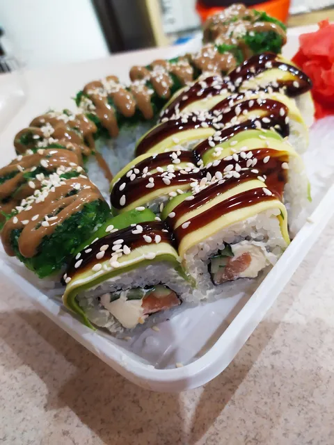 Sushi Dom image 7