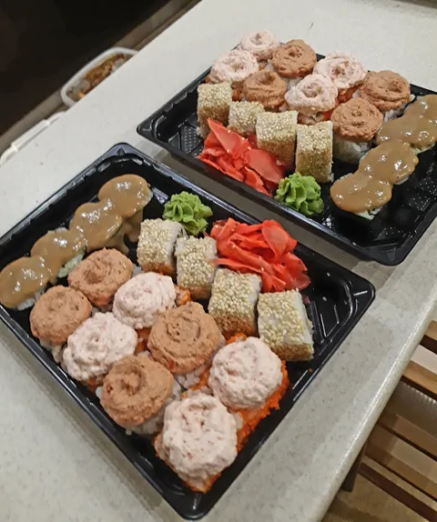 Sushi Dom image 8