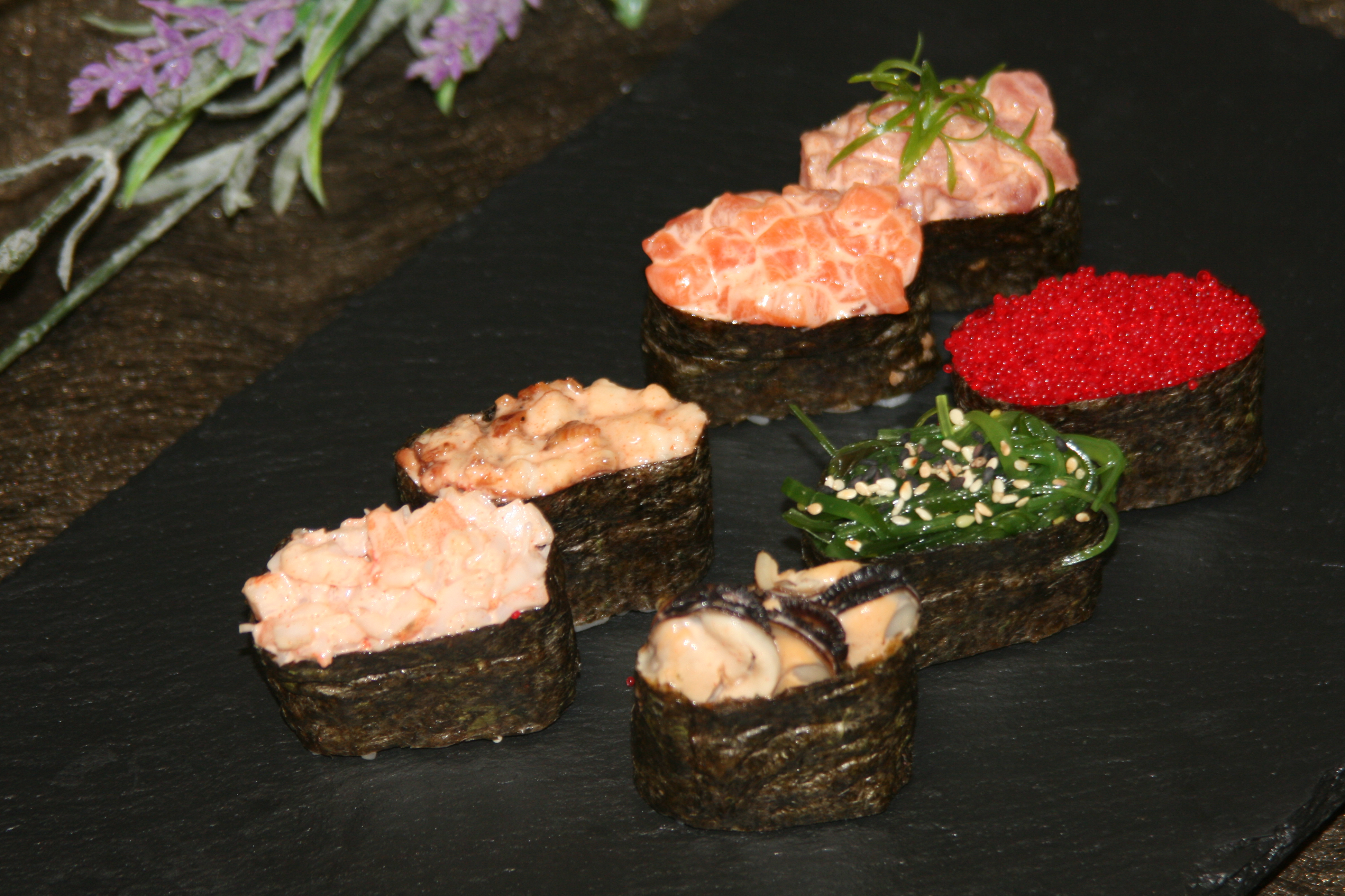 MANEKI-NEKO (суші) image 8