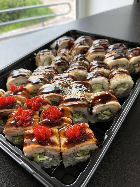 SushiLux Позняки image 2