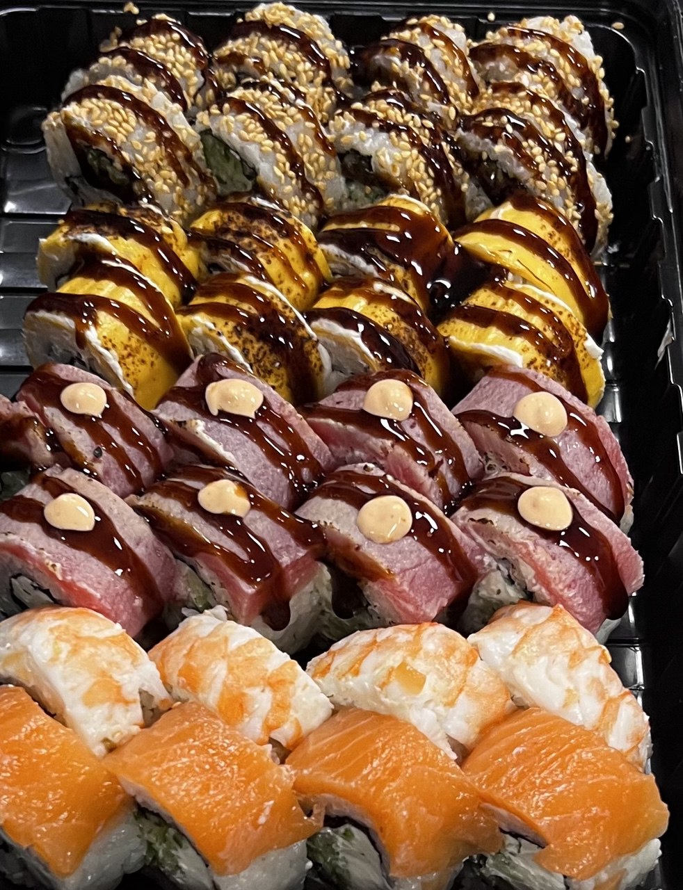 Maguro Premium Sushi image 3