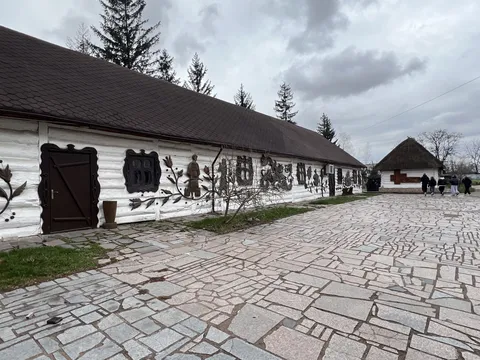 Колиба image 4